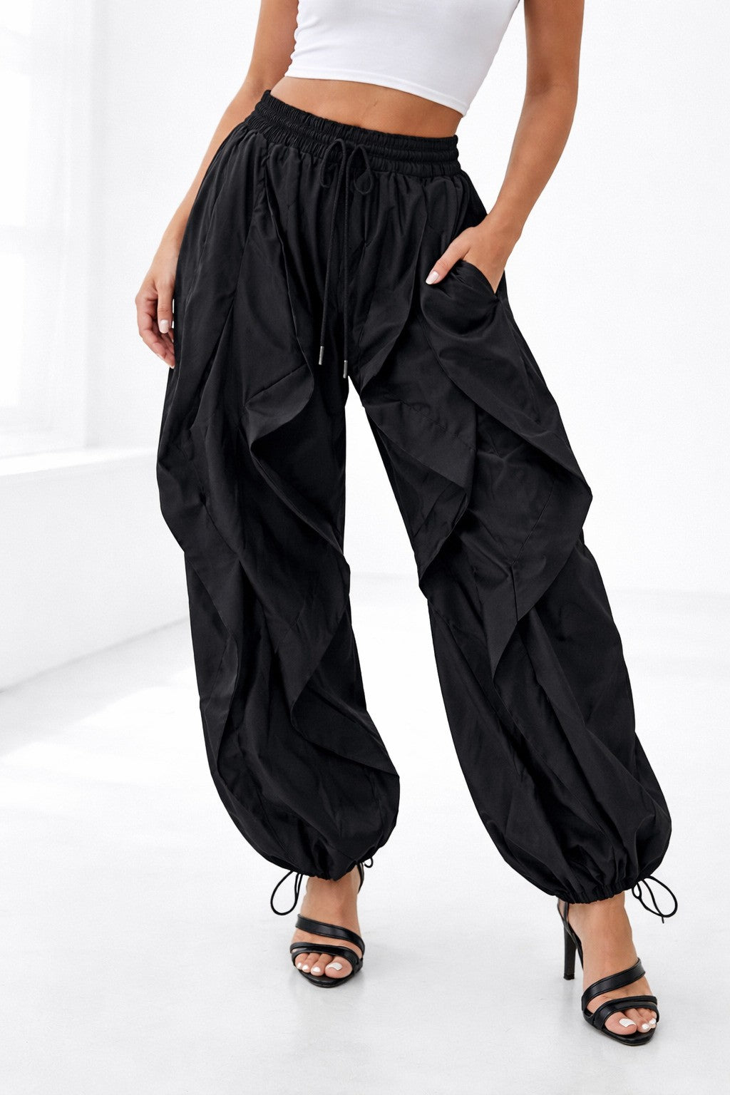 Drawstring Ruffle Fit Street Fashion Cargo Pants for Women